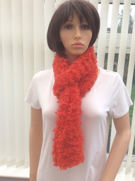 ladies red scarf