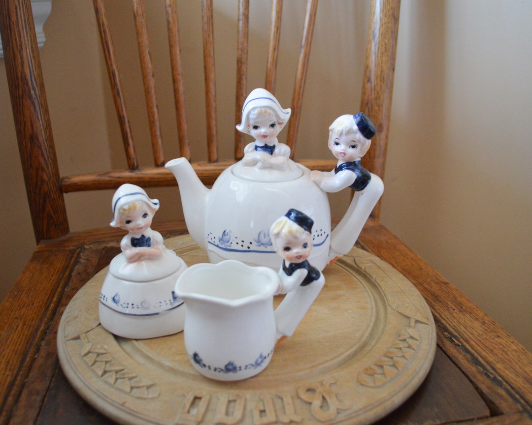 Vintage Enesco Dutch Boy & Girl Tea Set, Teapot E5822, Creamer, Sugar