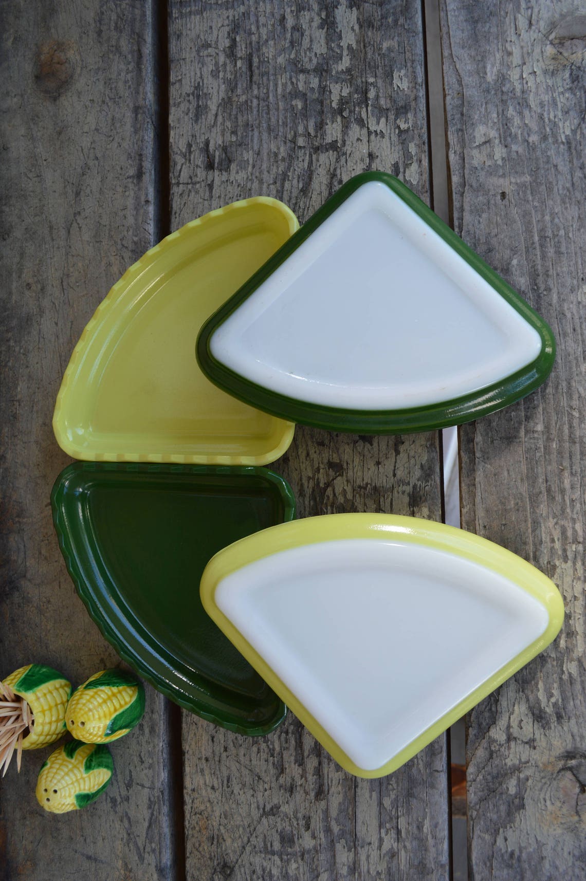 Vintage Triangle Plates Set of 4 Hocking Glass Wedge Etsy