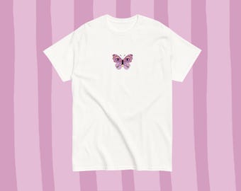 Nature Knows No Binary LGBTQ T-Shirt: Non-Binary Pride, Queer Enby Shirt