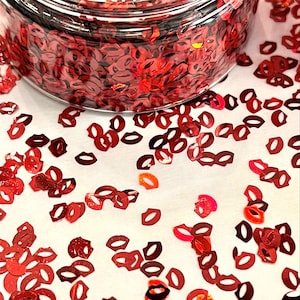 RED HOT LIPS Holographische Glitzerformen / 1/2 oz. Glas / 3 x 4 mm Nailart / Romantisches Storyboard / Valentinstag Handwerk / Liebe und Küsse
