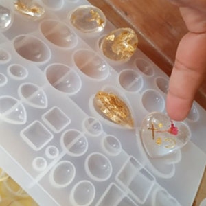 29 PAIR CABOCHON Shapes Mold - Clear Shiny Silicone / D I Y Jewelry / Resin Art / Hearts Squares Ovals Teardrop Rounds / Reinforced Back