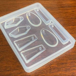4 Pairs Mini Earring Mold  - Clear Shiny Silicone MOLD ONLY / UV Resin / D I Y Jewelry Crafts / Resin Art