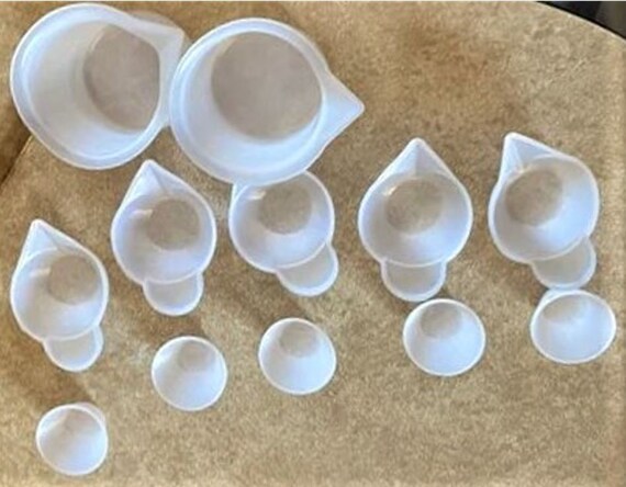12-pc Silicone Measuring Cup Set / Two 100ml Graduated