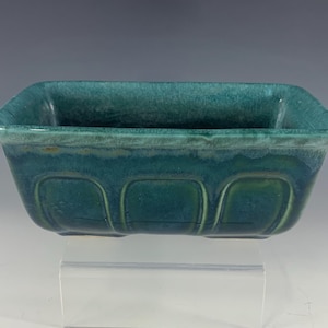 Hull USA Pottery Vintage F469 Teal Green Drip Glaze Footed Planter