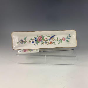 Aynsley Pembroke プレート 2枚セット Aynsley Pembroke 2 Piece Desk Set Featuring Mint Tray and Letter