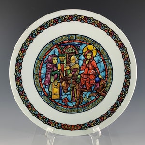 Henri D’Arceau Limoges Noel Vitrail No Room at the Inn Holiday Collectors Plate