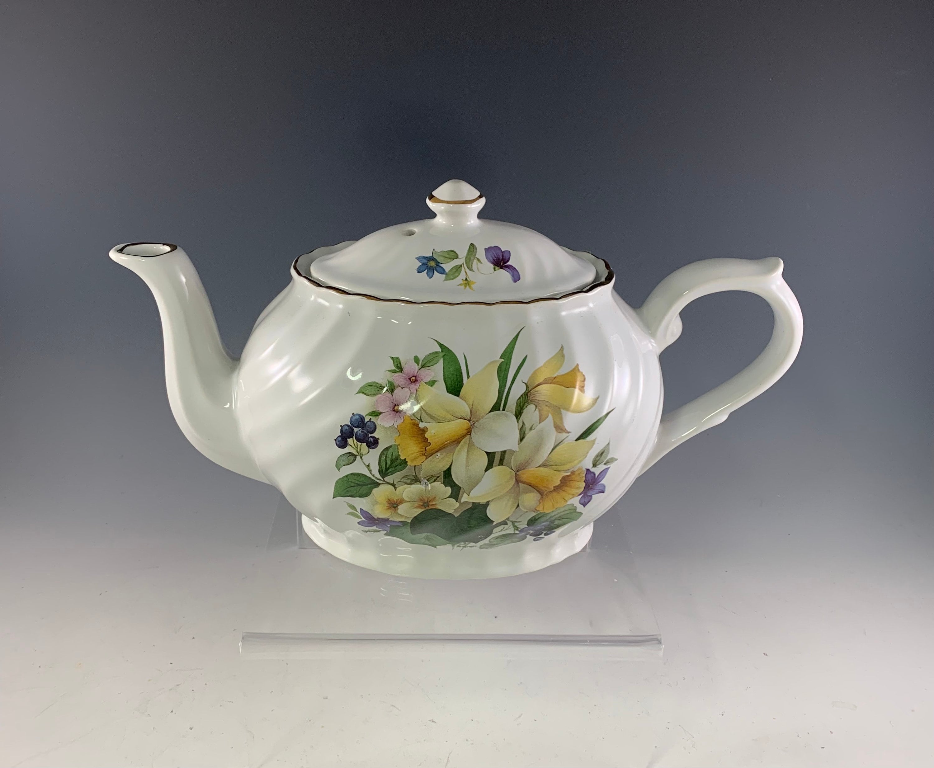 Gibson Sons Teapot - Etsy