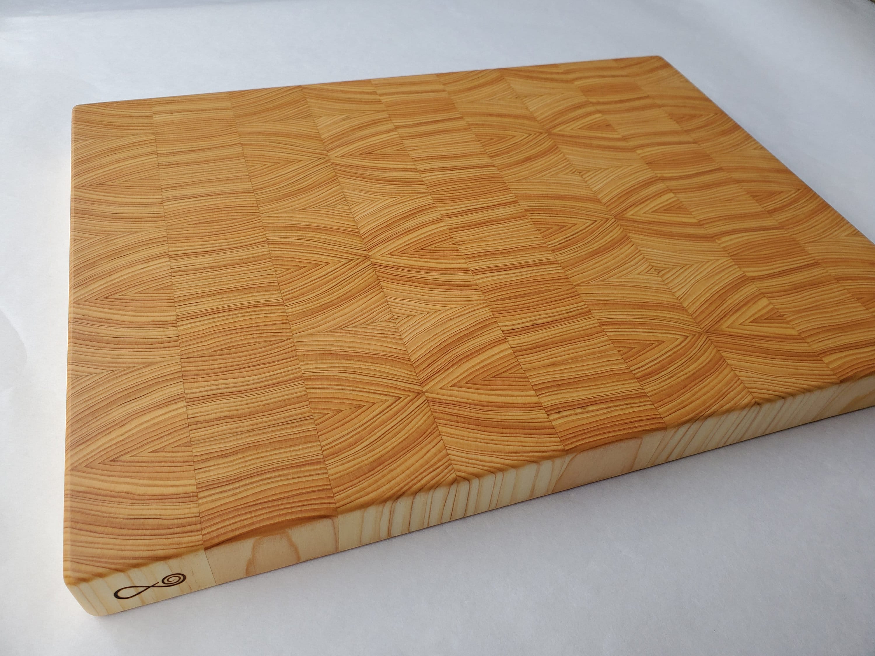 End Grain Cutting Board Made in Japan hinoki Japanese Cypress. Size