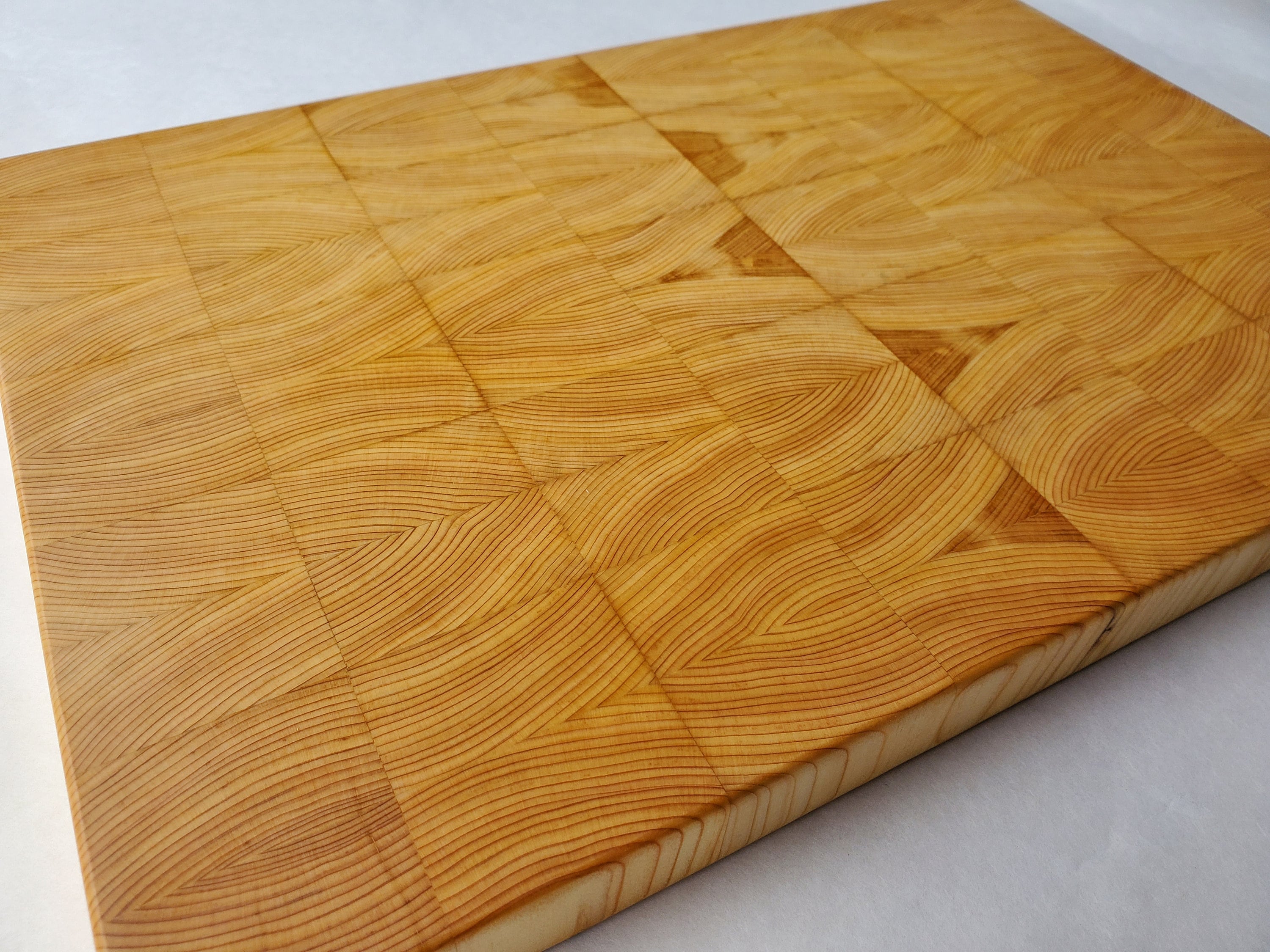 End Grain Cutting Board Made in Japan hinoki Japanese Cypress. Size