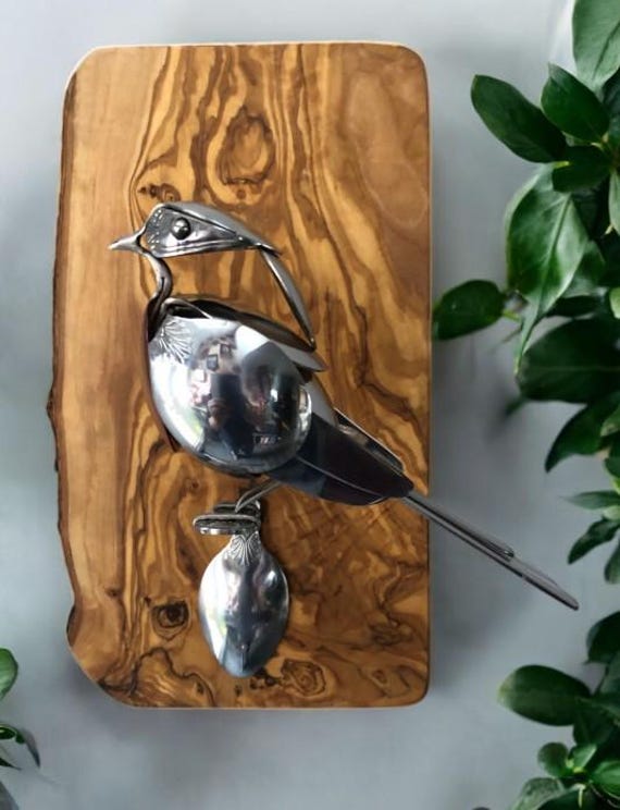 Robin Red Breast Bird hand made from upcycled cutlery, wall art, spoon art, bird figurine, home gift, Contemporary wall art bird sculpture