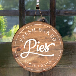 Farmhouse Pies Served Daily Decal: Kitchen Round Sign - Etsy