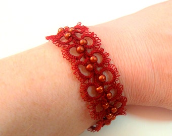 Red tatting lace bracelet / / tatted jewelry / / made in France