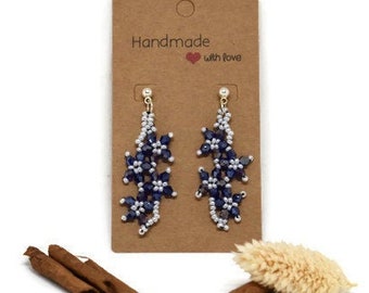 boucles d'oreille bleu et blanche tissé main en perle verre autrichienne//supports clou d'oreille argent//idée cadeau//accessoire mode femme