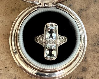 Art Deco 14k Filigree North/South Aquamarine Ring with Diamonds