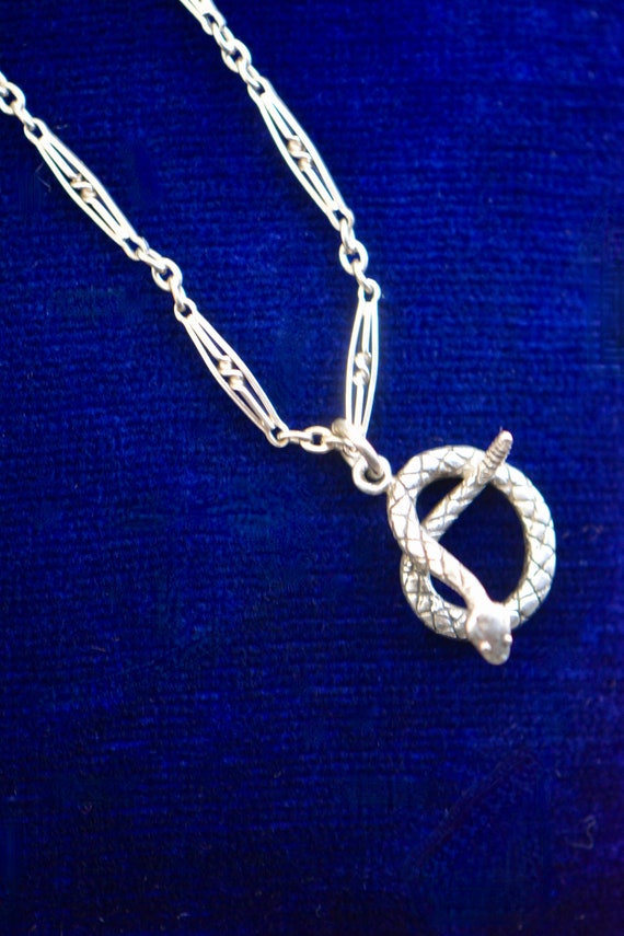 Art Deco Silver Snake Chain Necklace