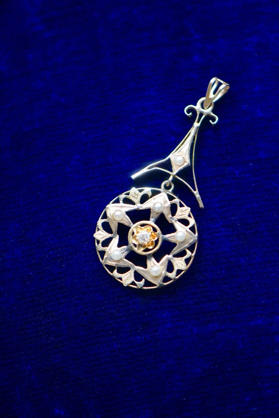 Victorian Diamond and Pearl Pendant - image 1