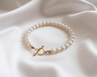 Freshwater Pearl Toggle Bracelet: Gold Vermeil Sterling Silver  Toggle