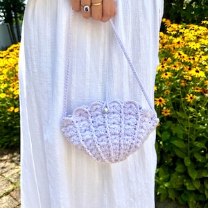 Gehaakte clutch met schelp – handgemaakte schelptas met parelknoop | Meerdere kleuren beschikbaar