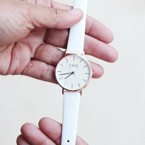 Gift for Her, Watch, Watches for Women, Womens Watches, Womens Watch, Leather Watch band, Wrist Watch, Petite, 32mm, Rose Gold Watch