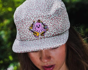 Octopus String Band Camp Hat - Pink Cheetah
