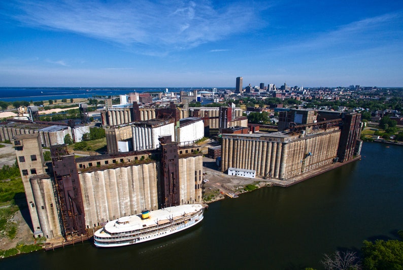 boat outside of silo city buffalo boat outside of silo city buffalo
