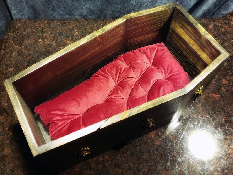 Paw-fin Pet Bed