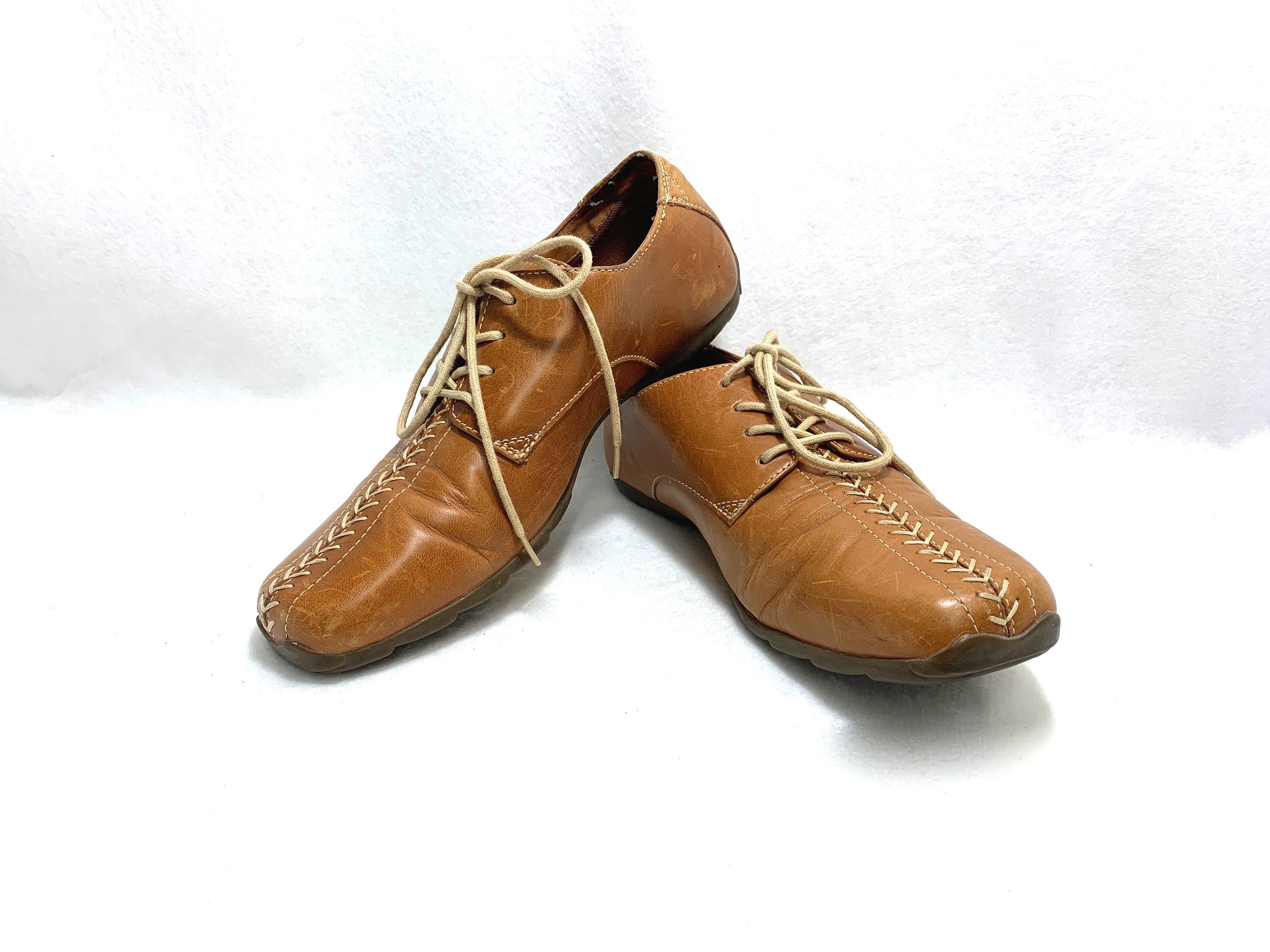 靴 leather shoes vintage 90s Vintage 90s Y2K Candies Brown Chunky Platform Leather Shoes Size