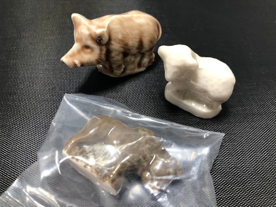 Wade Wild Animals, Whimsies, England, Chimp, Camel, Sloth, Lemur