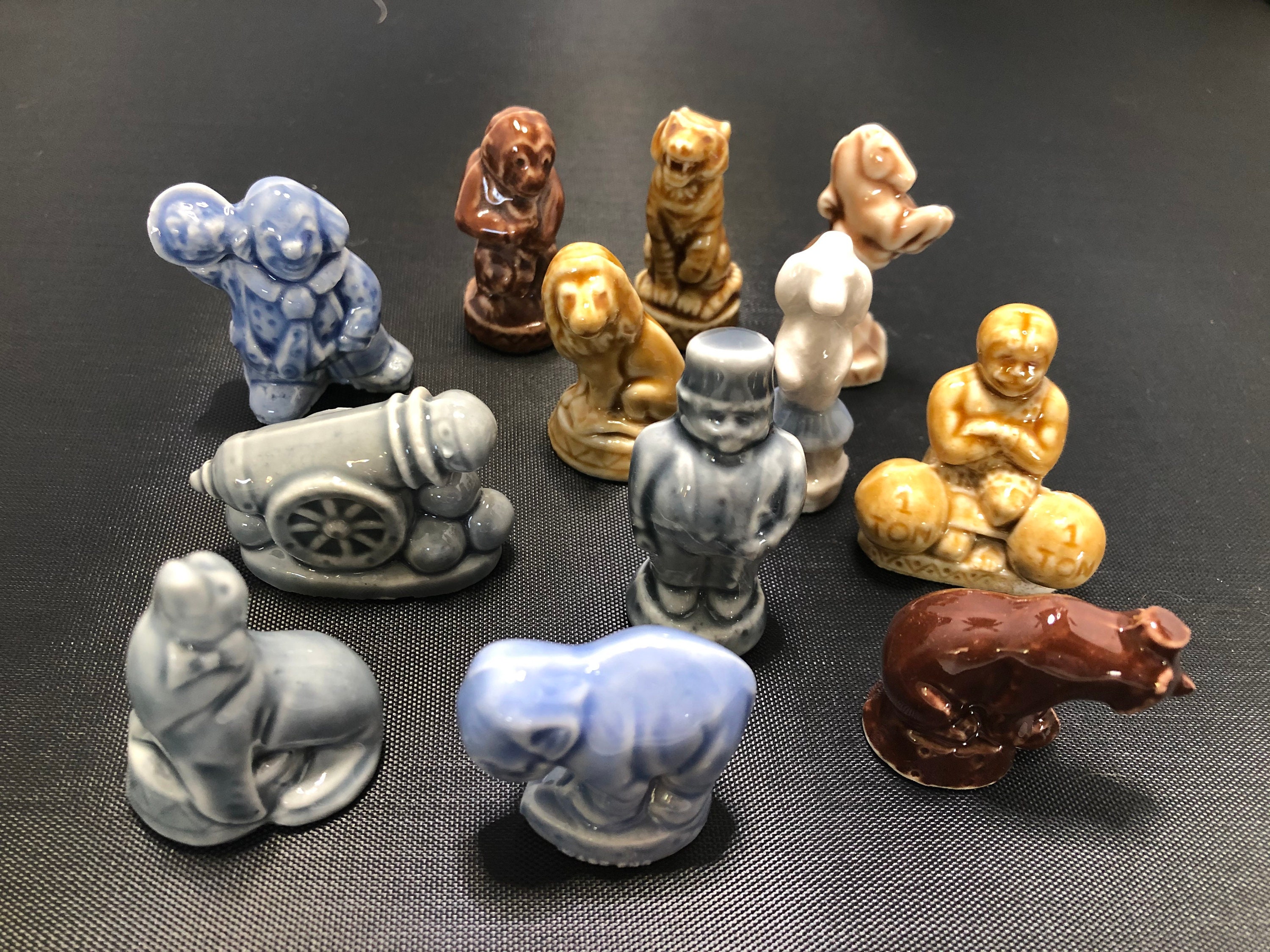 Wade Whimsies Circus Figurines, England, Tiger, Monkey, Bear, Elephant,  Seal, Poodle, Horse, Lion, Clown, Ringmaster, Strongman, Cannonballs -   Israel