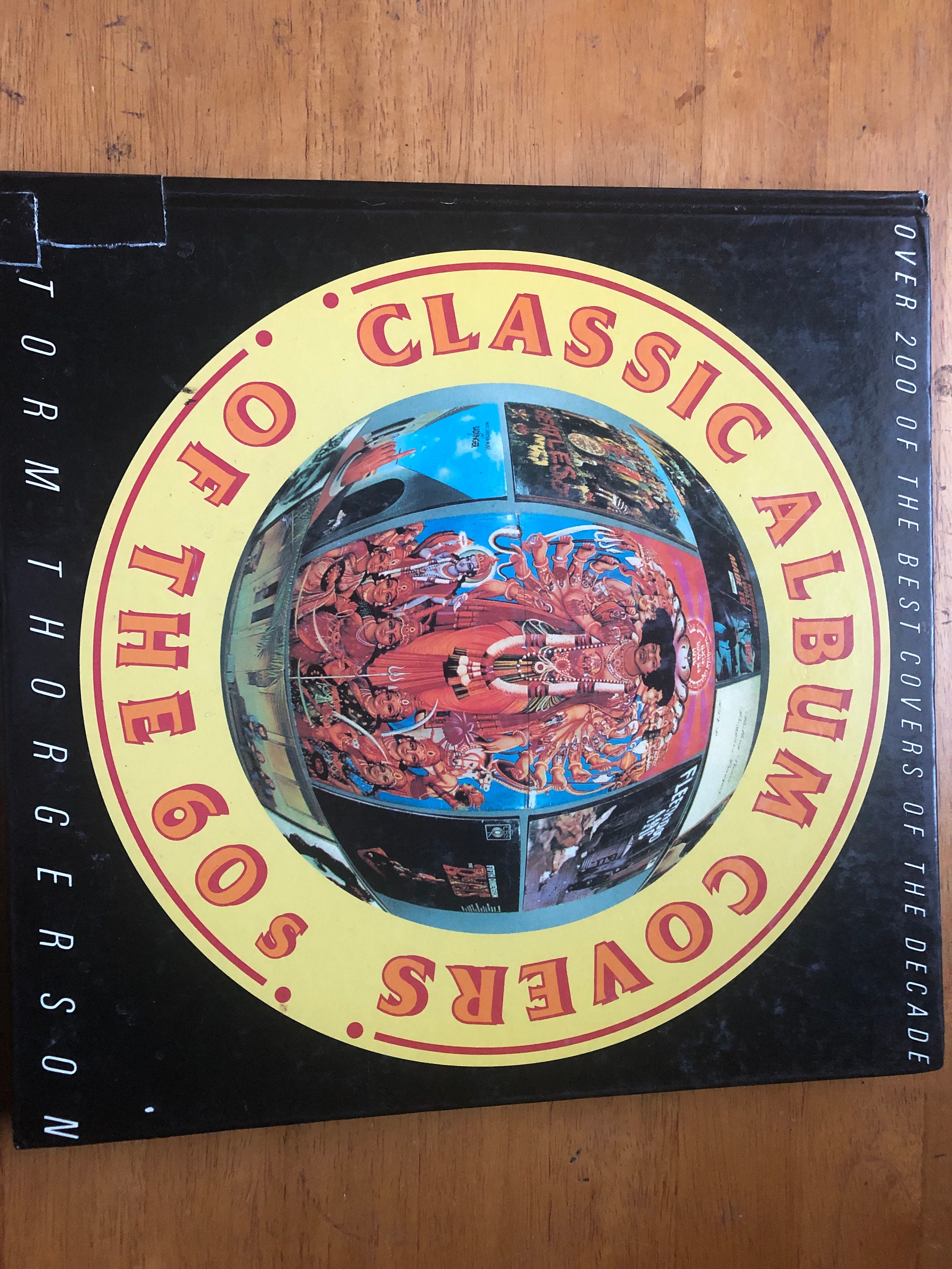 CLASSIC ALBUM COVERS OF THE 60s (洋書) Classic Album Covers of the 60s: Thorgerson, Storm