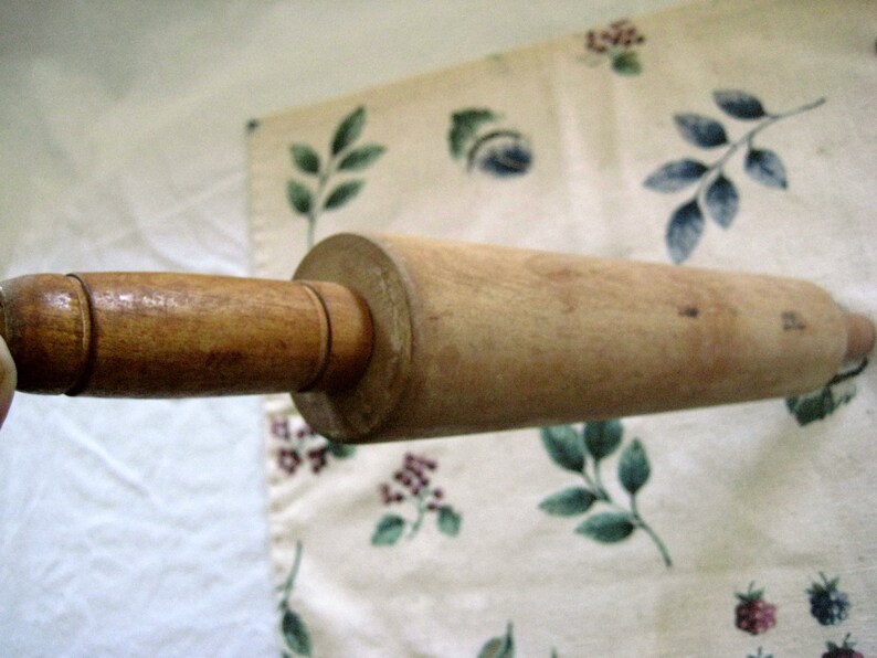 Vintage Wooden Rolling Pin Revolving Grooved Handles Etsy