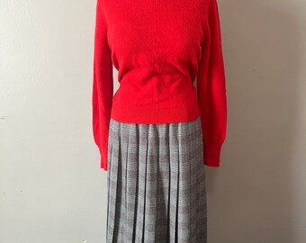 Vintage 1960s Pendleton Wool Skirt // Vintage Wool Pleated Skirt // Christmas // Holiday // Wool // Medium // Large