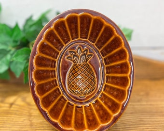 Brown Ceramic Pineapple Mold // Farmhouse // Antique Home Decor // Prairie // Country Style // Vignette // Earthenware