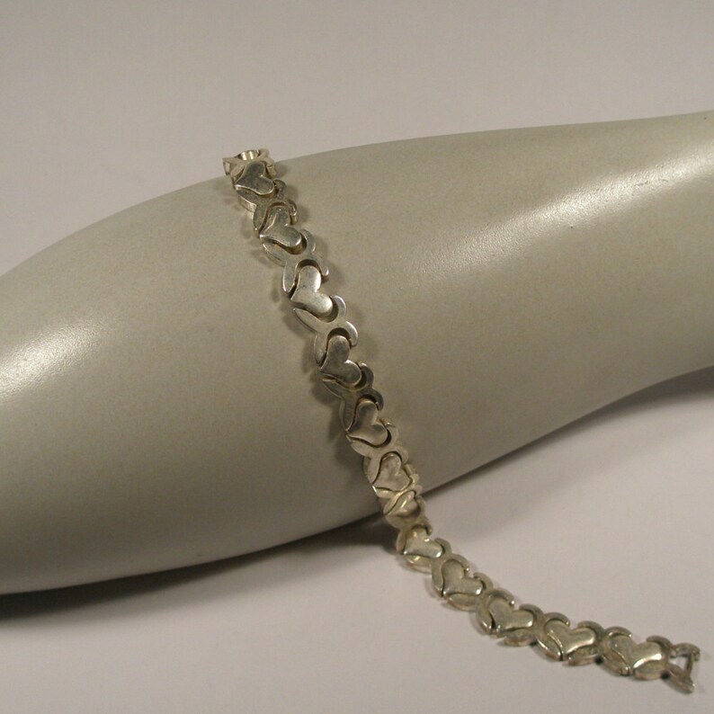 Vintage sterling silver heart bracelet