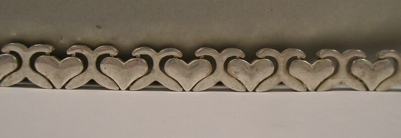 Vintage sterling silver heart bracelet
