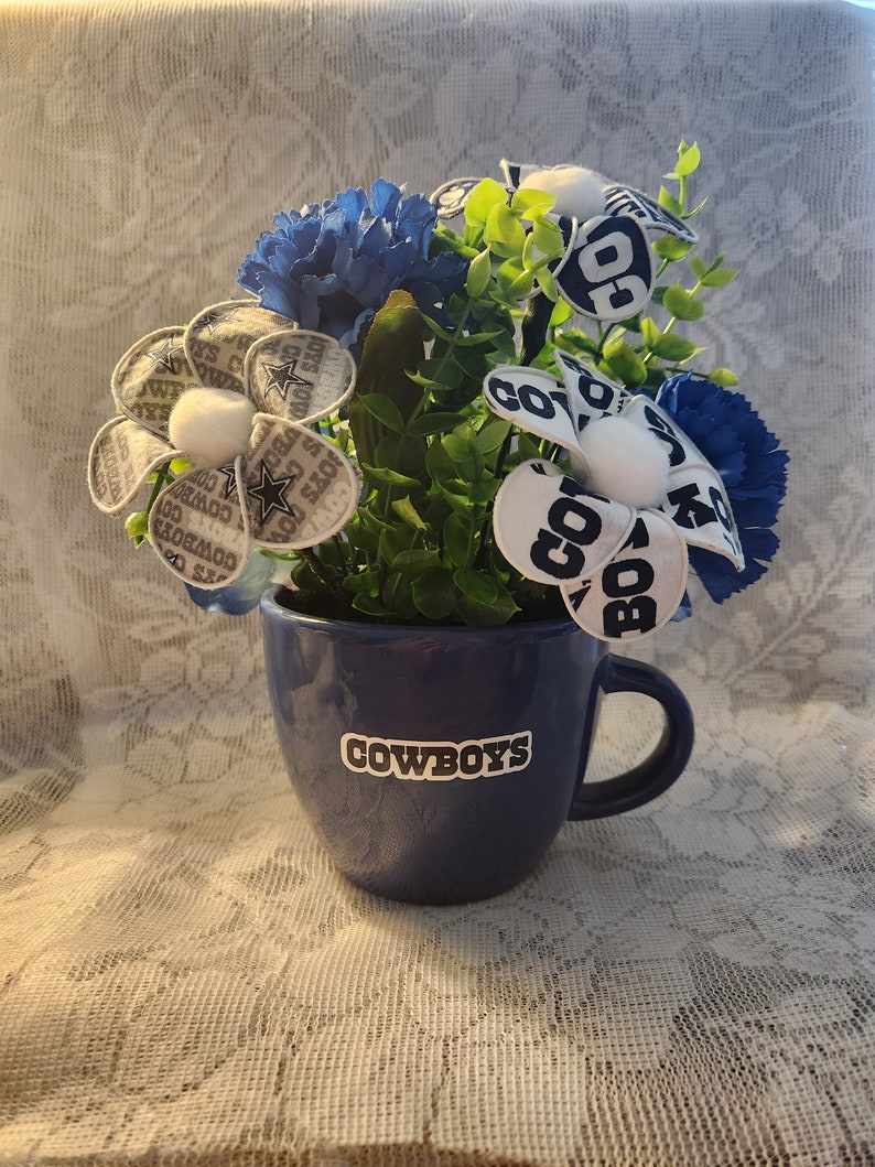 Dallas Cowboys Floral Arrangement 2497 Etsy