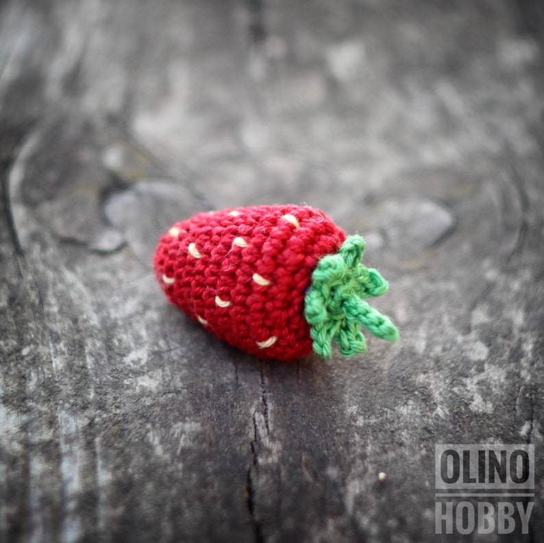 STRAWBERRY crochet pattern for beginners image 2