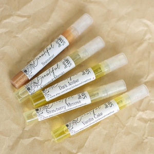 Body Oil -SAMPLE Body Oil -Soothing Body Oil - Natural Moisturizer - Hydrating Oil - Massage Oil - Handcrafted -Fragrance Body Care