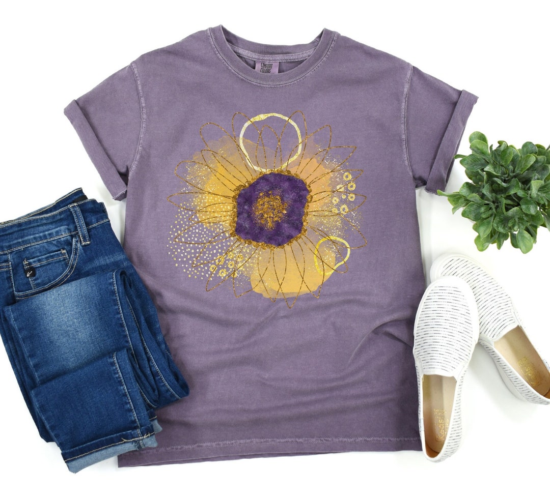 Amethyst Geode Tee Shirt Metaphysical Gift for Her Crystal - Etsy