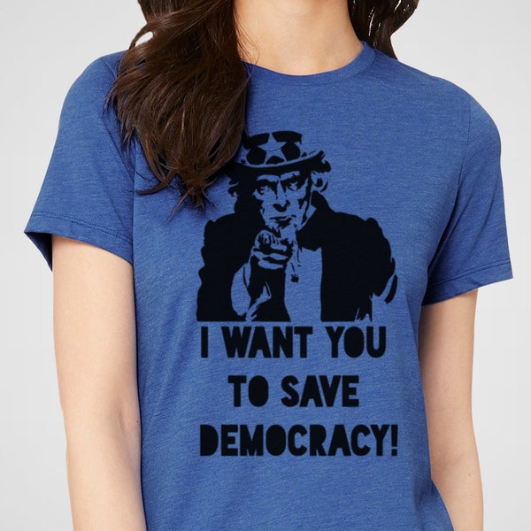 Save Democracy - Damen Relaxed Fit Cotton Crew Neck Graphic T-Shirt | S-3XL