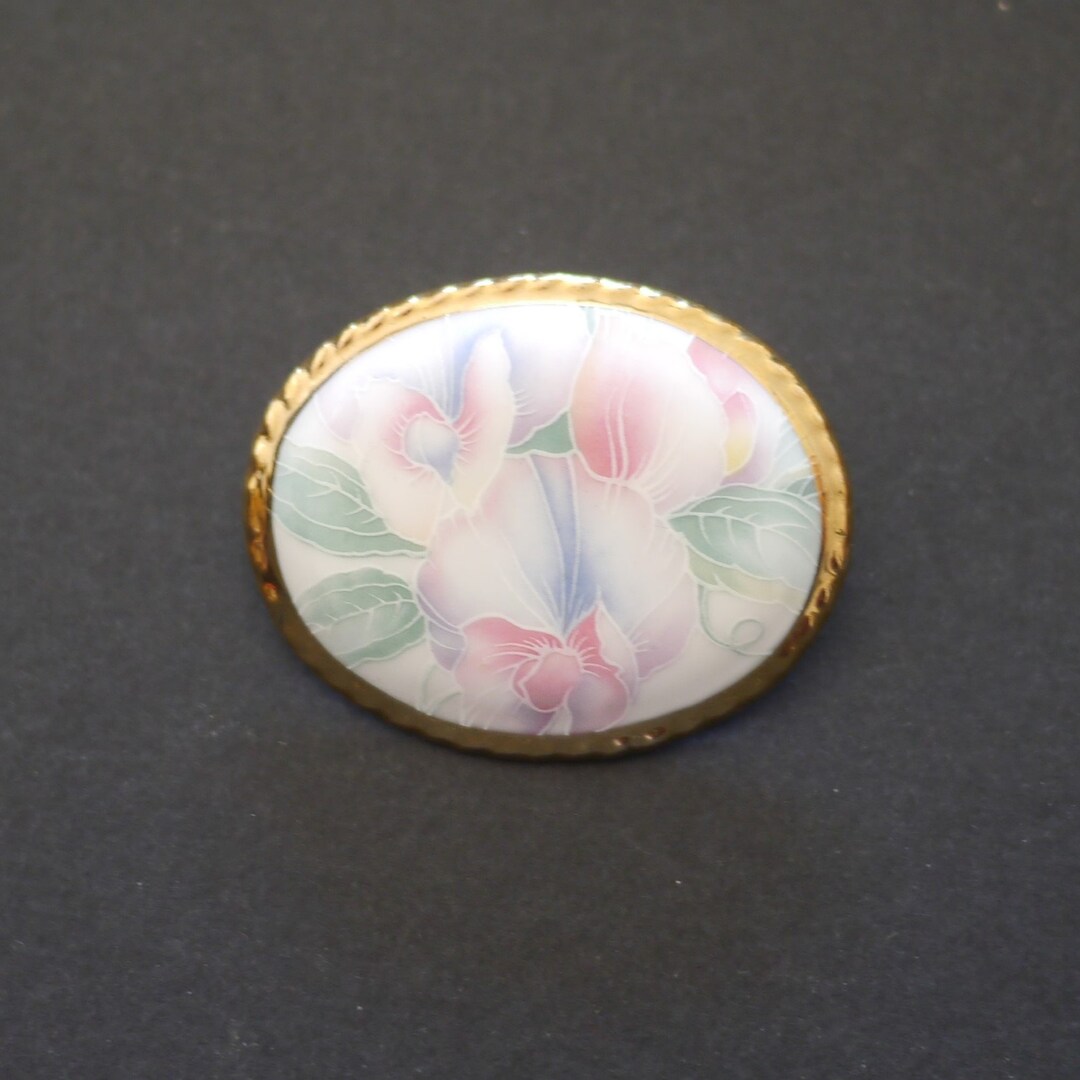 Vintage Porcelain Flower Brooch Oval Shape Pastel Sweet Etsy