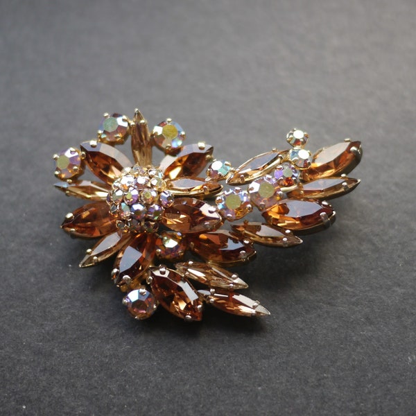 Vintage signed Sherman brooch topaz coloured and aurora stones