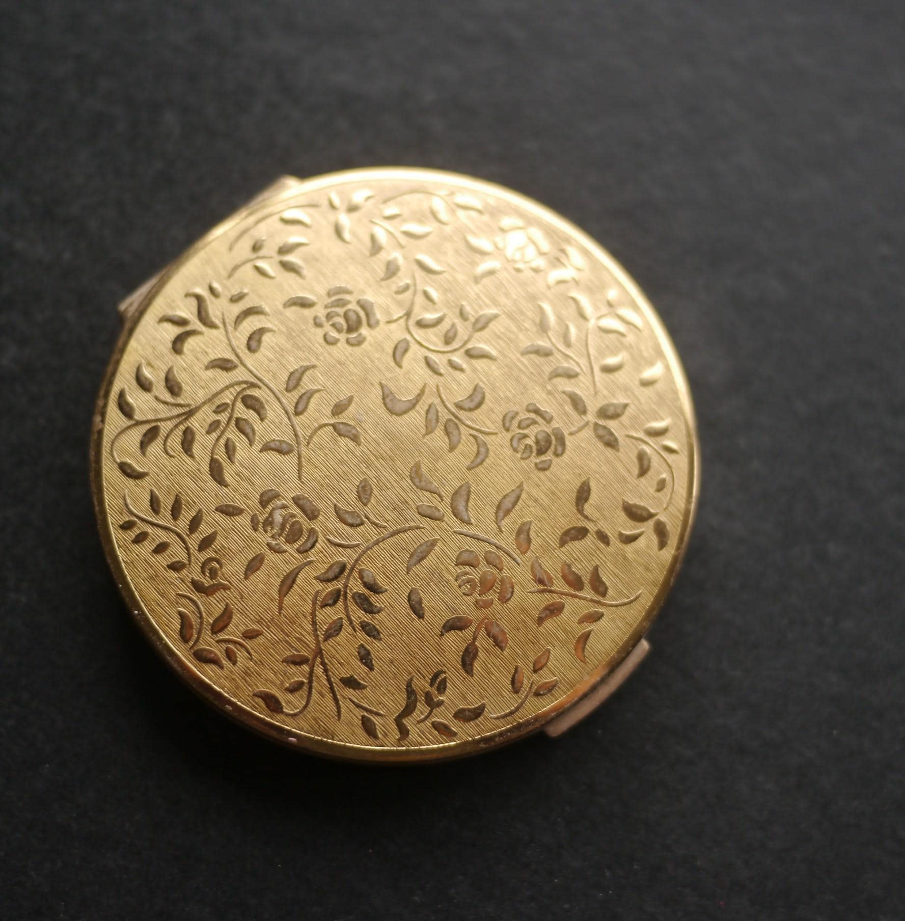 Stratton compact - Etsy 日本