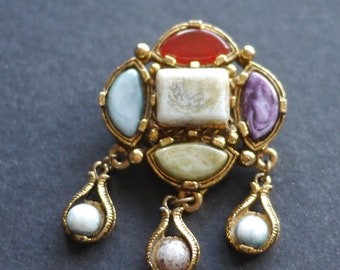 Scottish style scarf clip gold tone with faux agate glass stones
