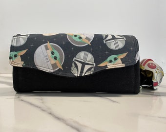 Large Purse featuring Mandalorian print, Star Wars purse, Baby Yoda, Grogu