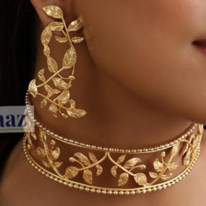 Gold Leaf Indian Choker: Statement Necklace with Earrings