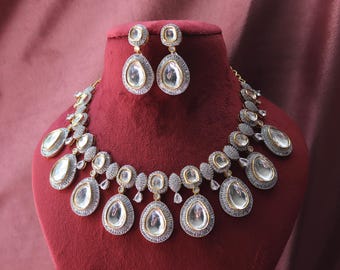 Viktorianischer Brautschmuck Set: Ungeschliffener Stein-Halskette, Ohrringe