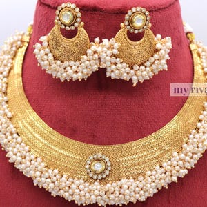 Gold Kundan Choker Halsketten Set: Indischer Schmuck mit Chandbali Ohrringen
