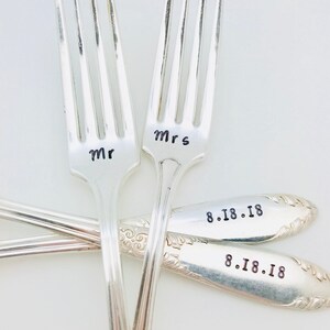 Mr Mrs wedding forks, vintage wedding cake fork set